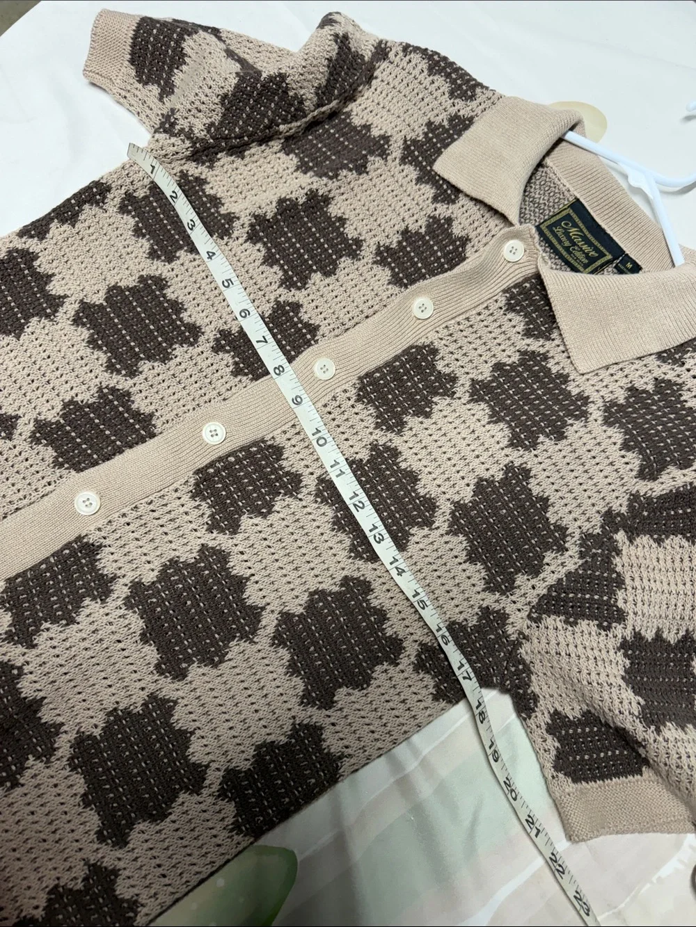 Massive Luxury Edition Crochet Knit Polo Cardigan in Beige & Chocolate